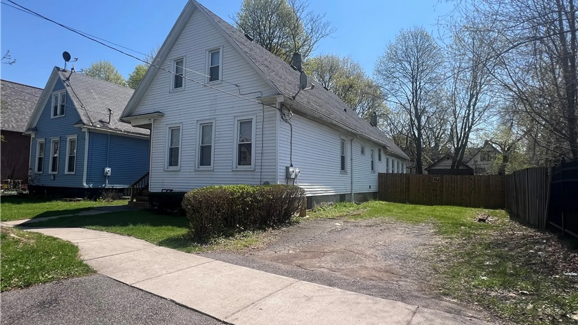 Property at 5 Saint Jacob St, Rochester, NY 14622 2