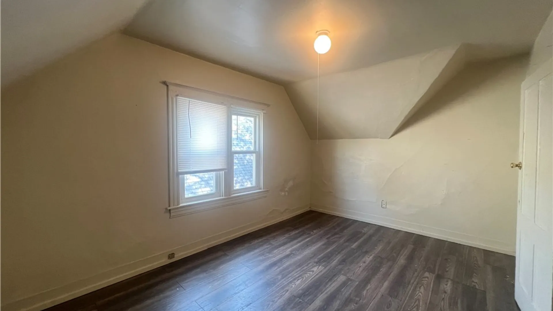Property at 5 Saint Jacob St, Rochester, NY 14622 21