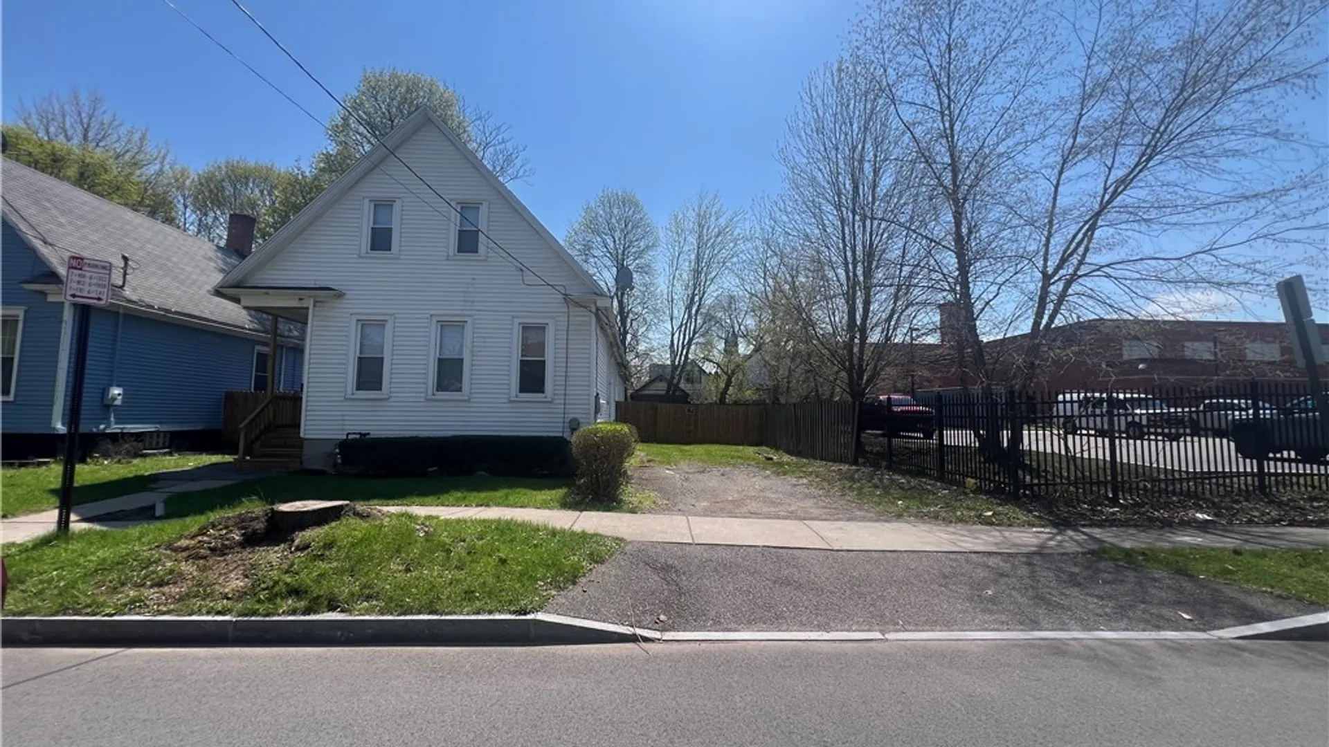 Property at 5 Saint Jacob St, Rochester, NY 14622 3