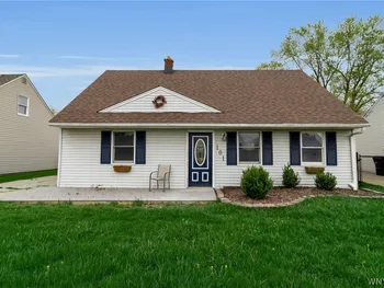 Property at 101 Somerset Avenue, Tonawanda, NY 14150