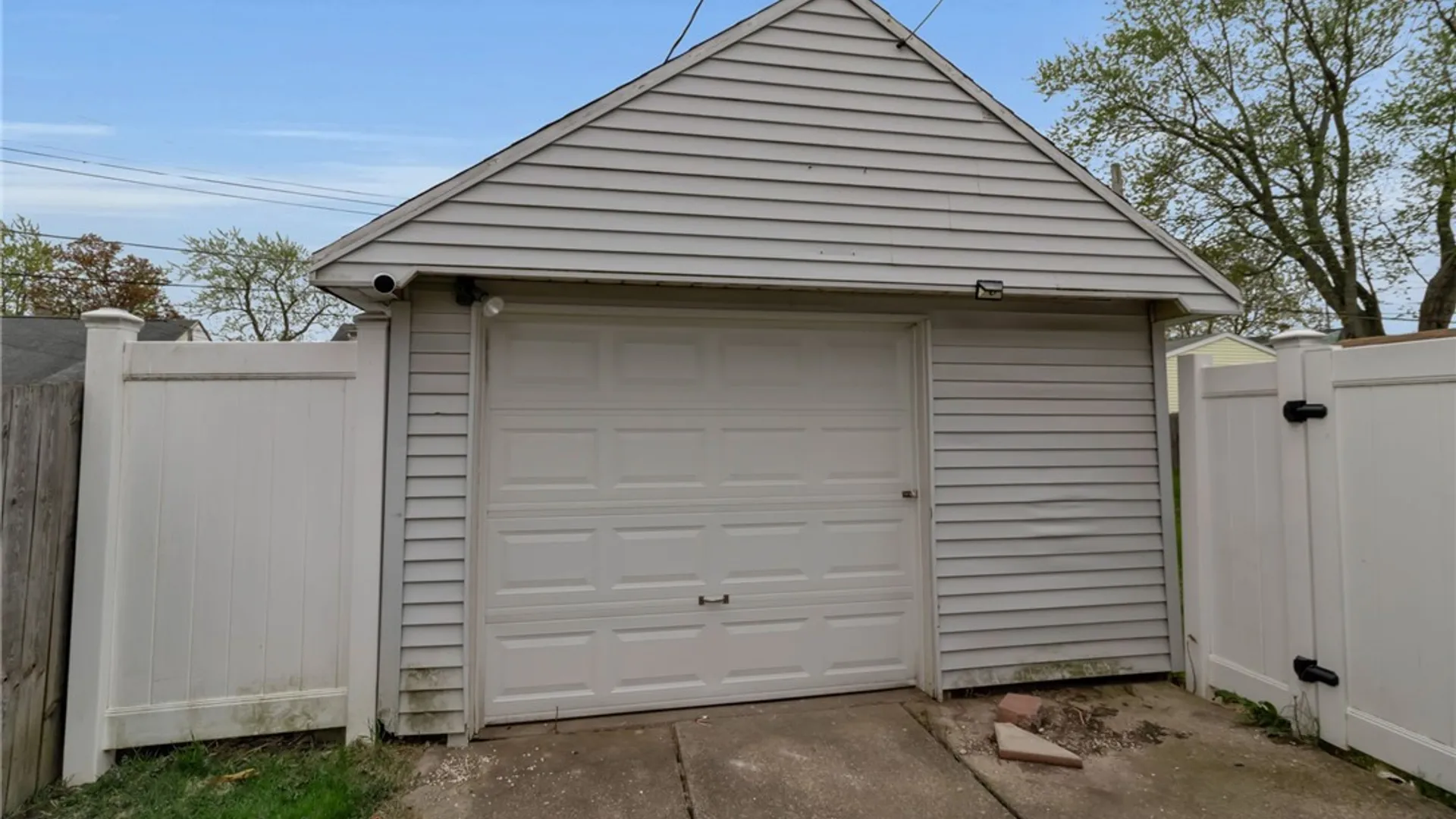 Property at 101 Somerset Avenue, Tonawanda, NY 14150 3