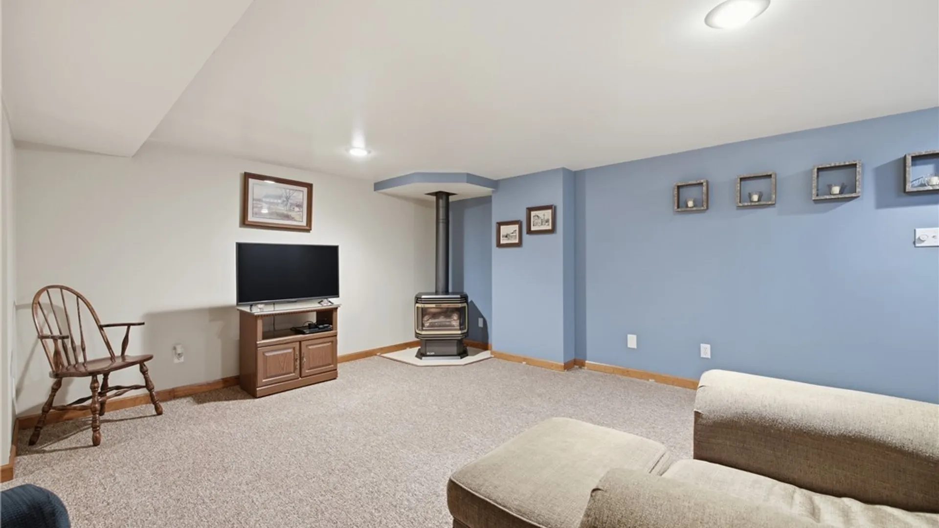 Property at 5 Mark, Evans, NY 14006 34