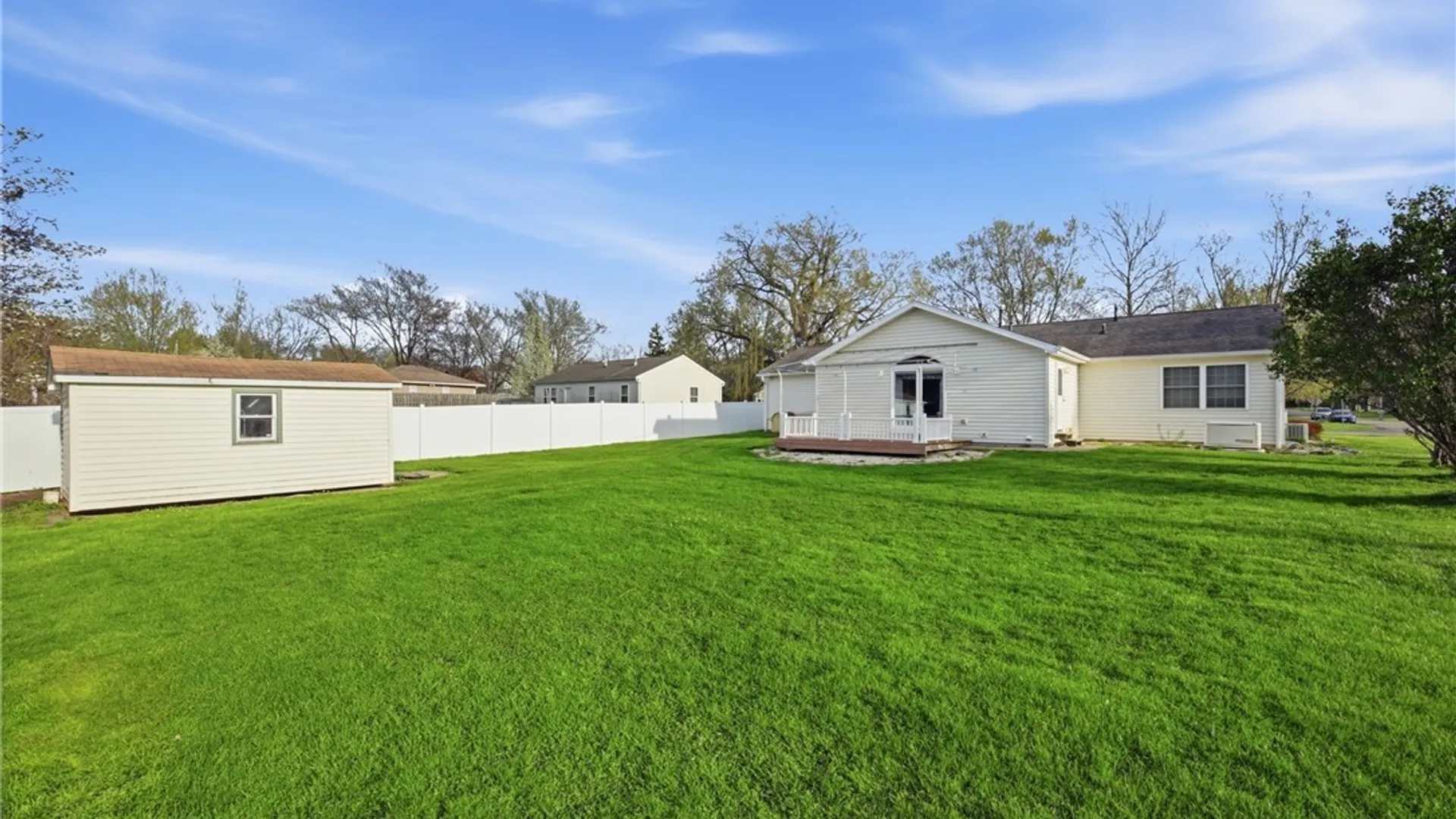 Property at 5 Mark, Evans, NY 14006 38