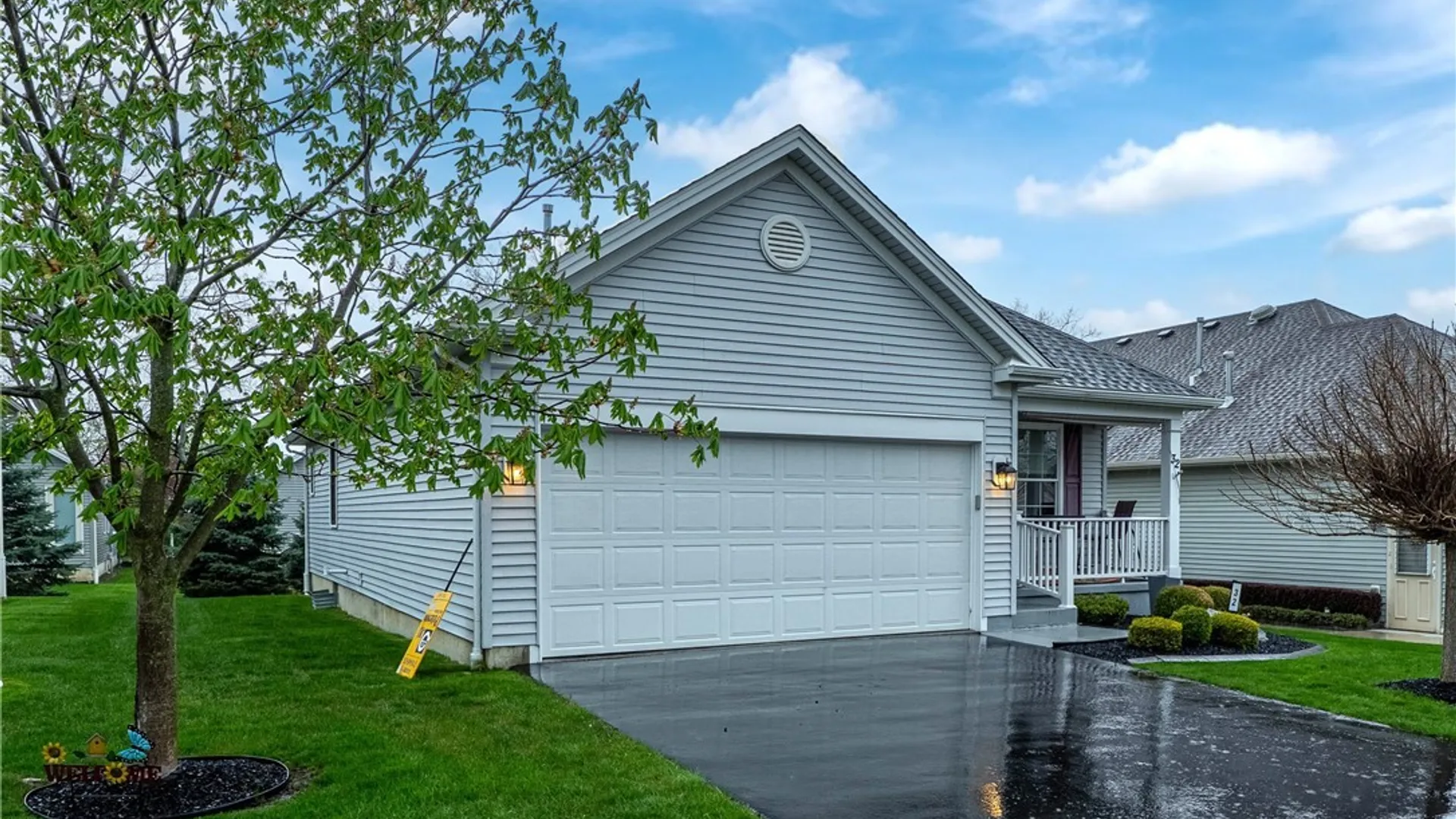 Property at 32 Hickory Grove Lane, Cheektowaga, NY 14227 2