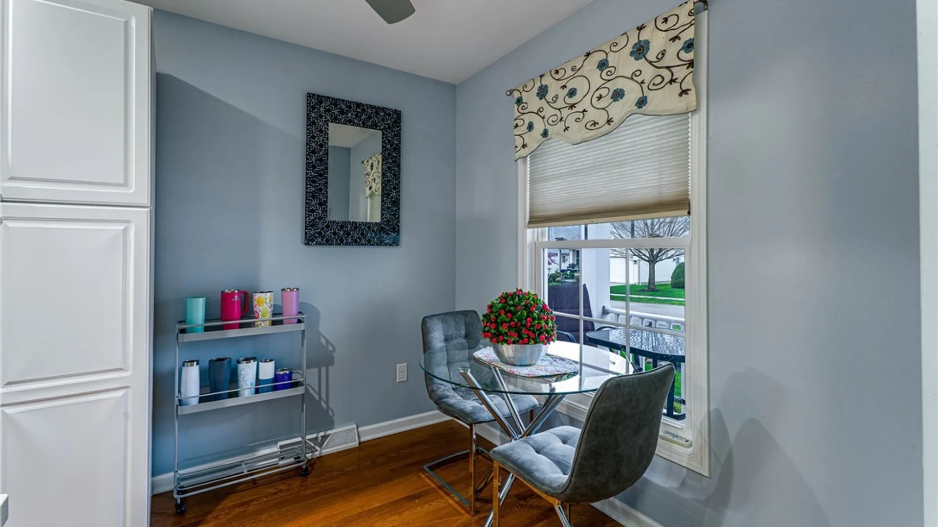 Property at 32 Hickory Grove Lane, Cheektowaga, NY 14227 6