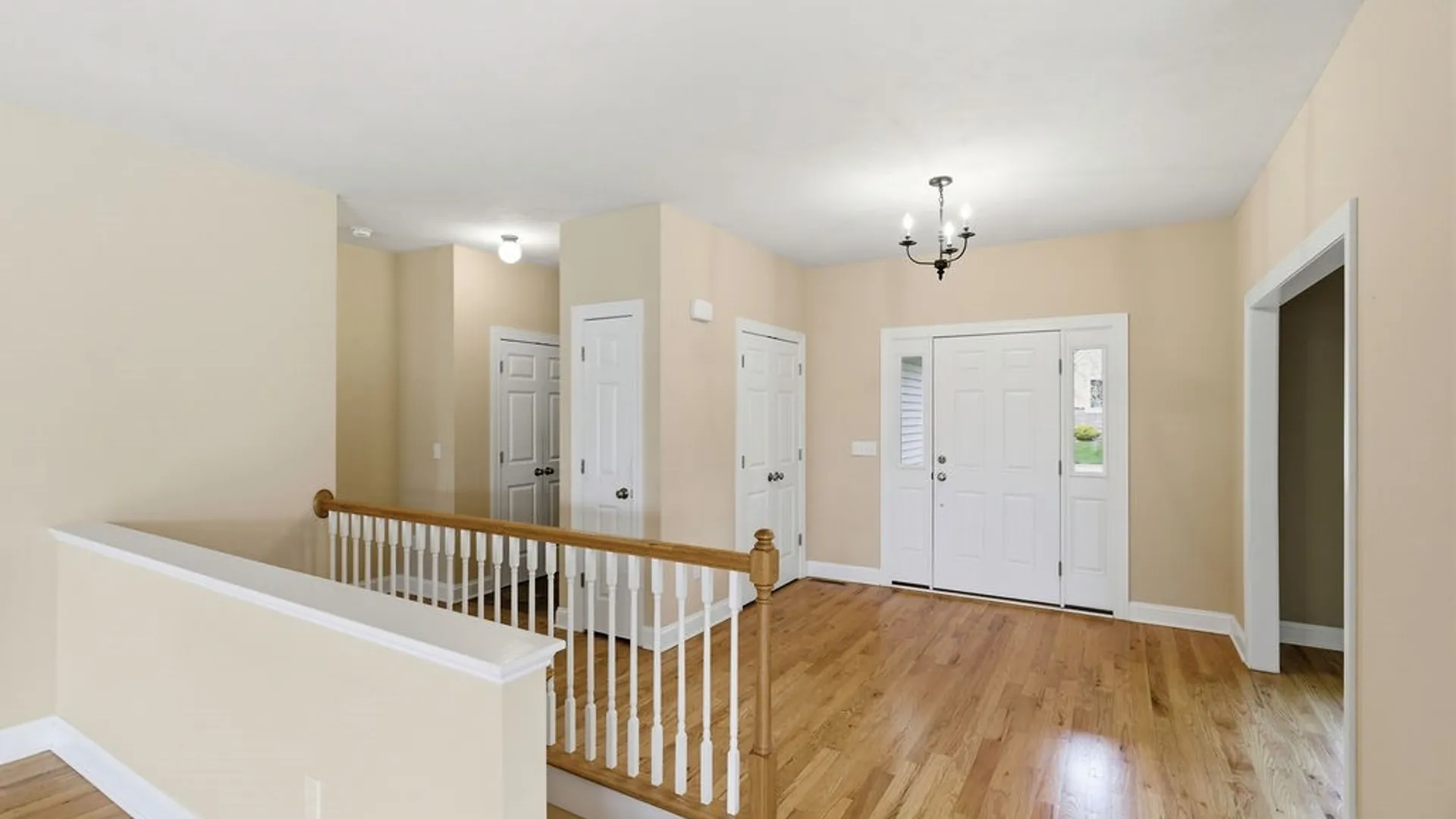 Property at 106 Linenhall Street, Camillus, NY 13031 10