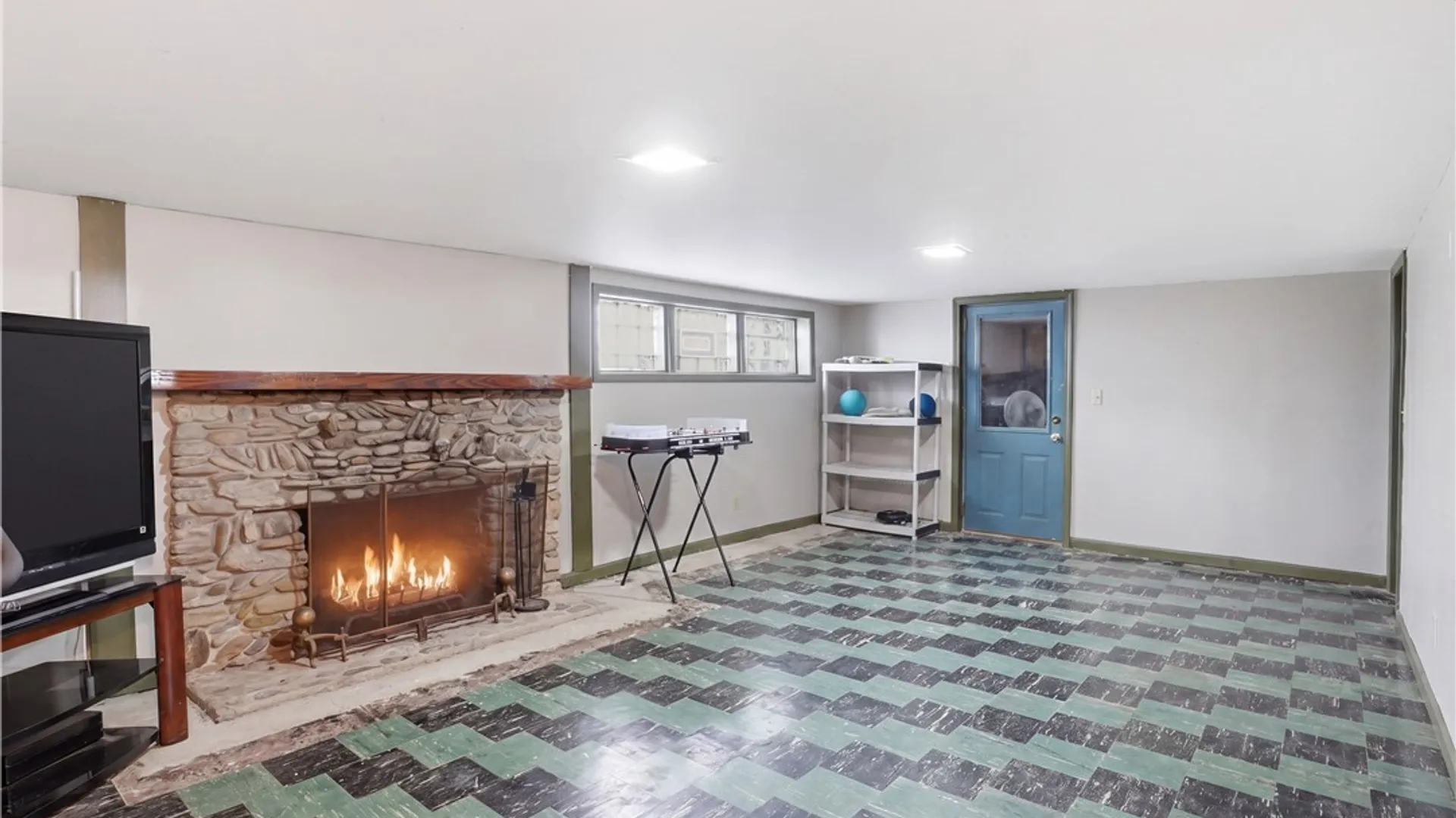 Property at 2575 Amsdell Road, Hamburg, NY 14075 24