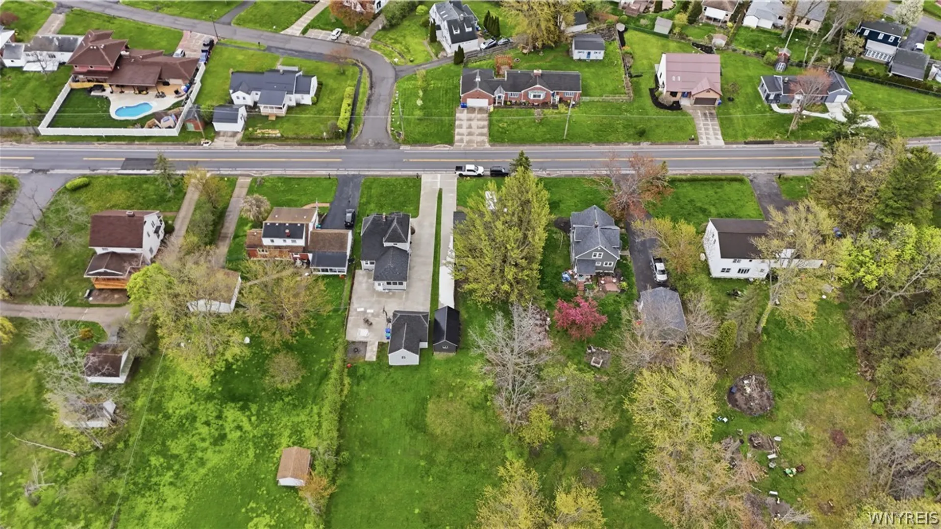 Property at 2575 Amsdell Road, Hamburg, NY 14075 45