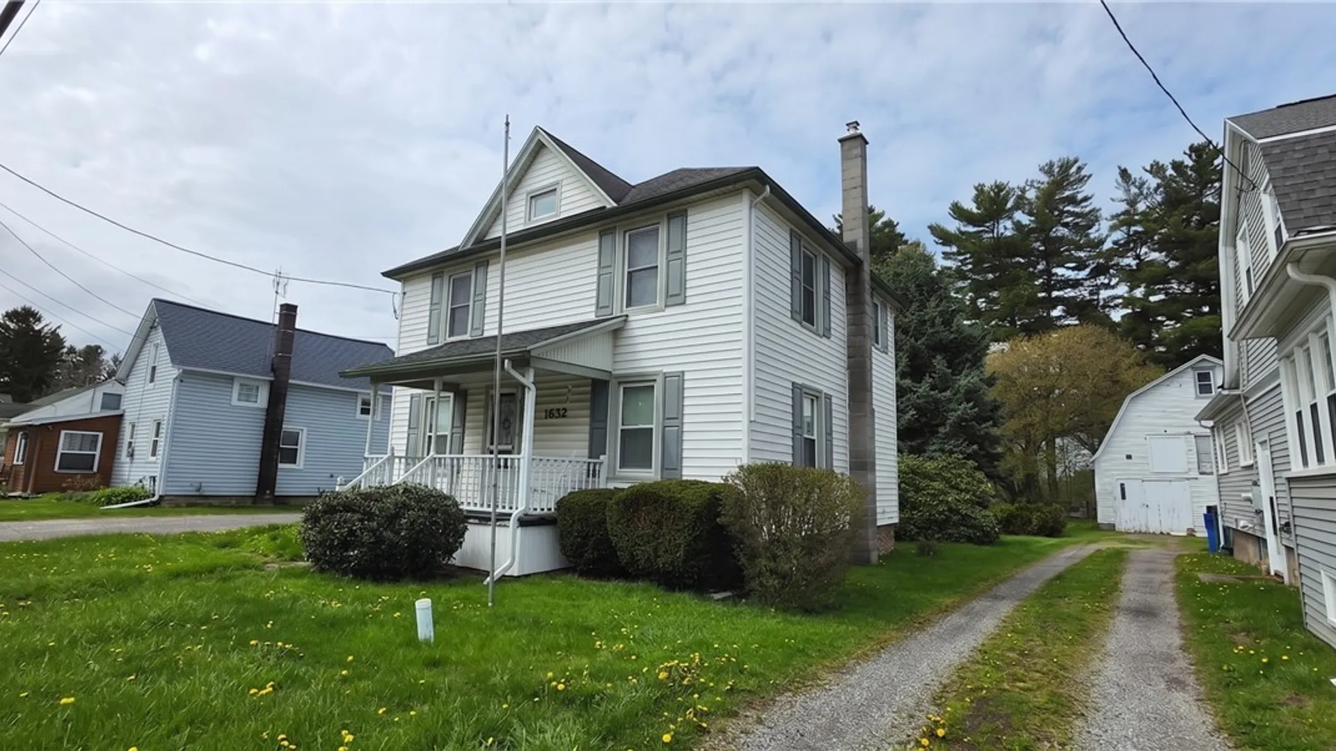 Property at 1632 Lockport Road, Newfane, NY 14126 3