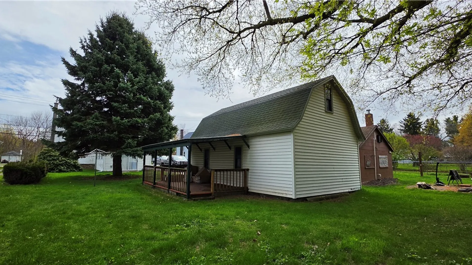 Property at 1632 Lockport Road, Newfane, NY 14126 7