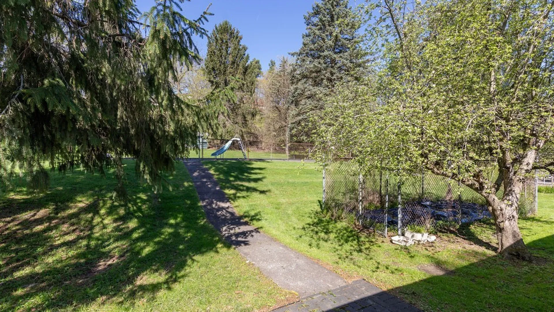 Property at 5165 Jamesville Road, DeWitt, NY 13078 24