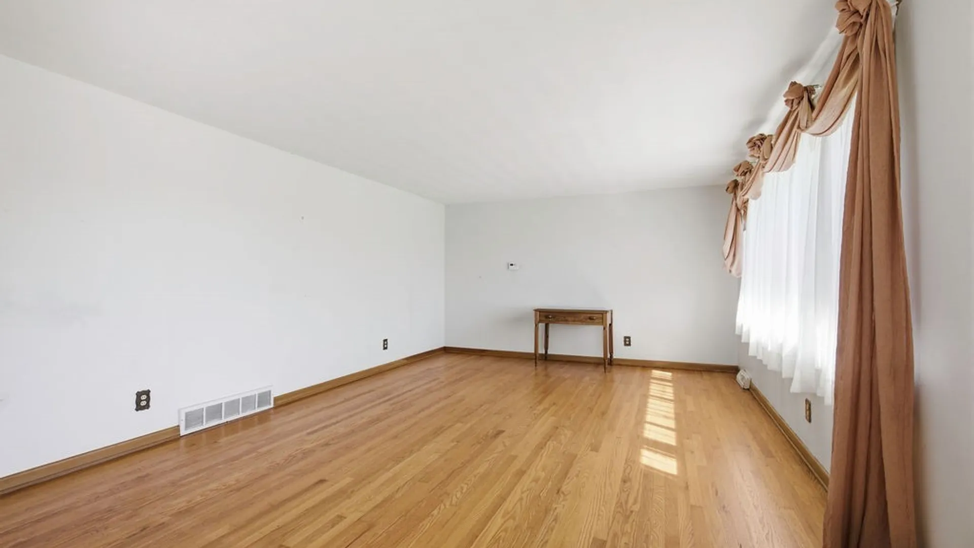 Property at 5165 Jamesville Road, DeWitt, NY 13078 5
