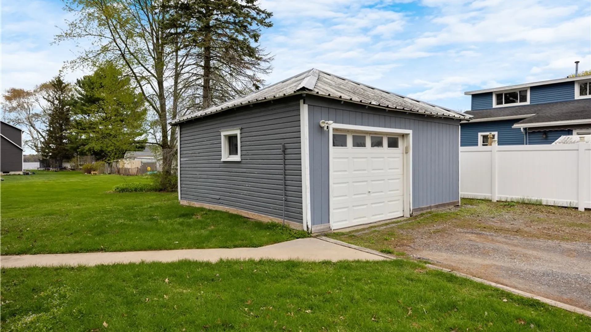 Property at 8900 Michigan Ave, Cicero, NY 13039 27