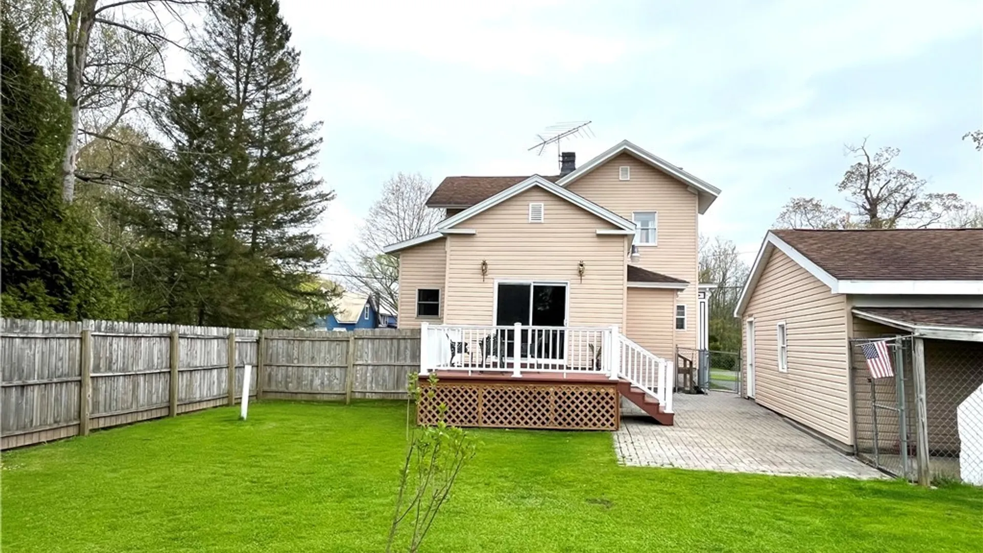 Property at 12300 Old State Road, Victory, NY 13033 6