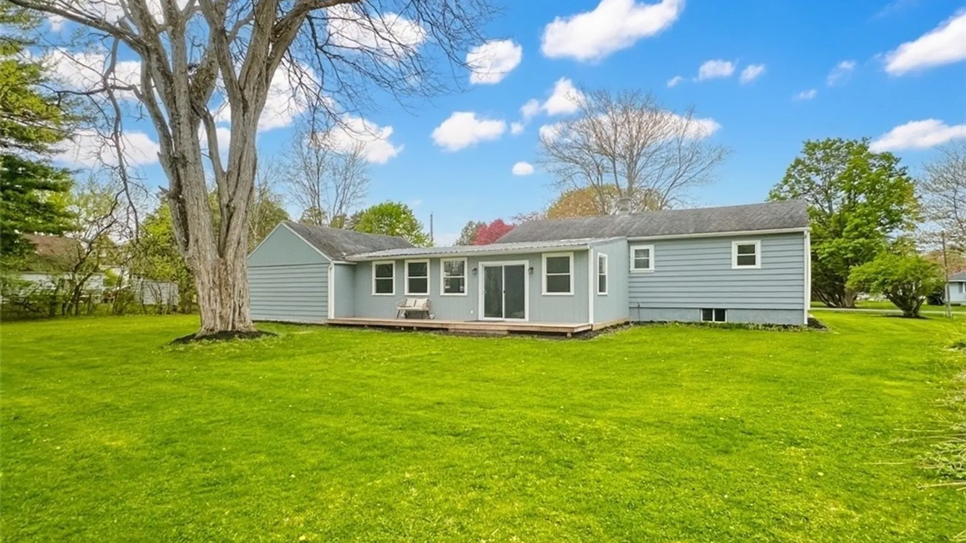 Property at 16 Homestead Road, New Hartford, NY 13323 39