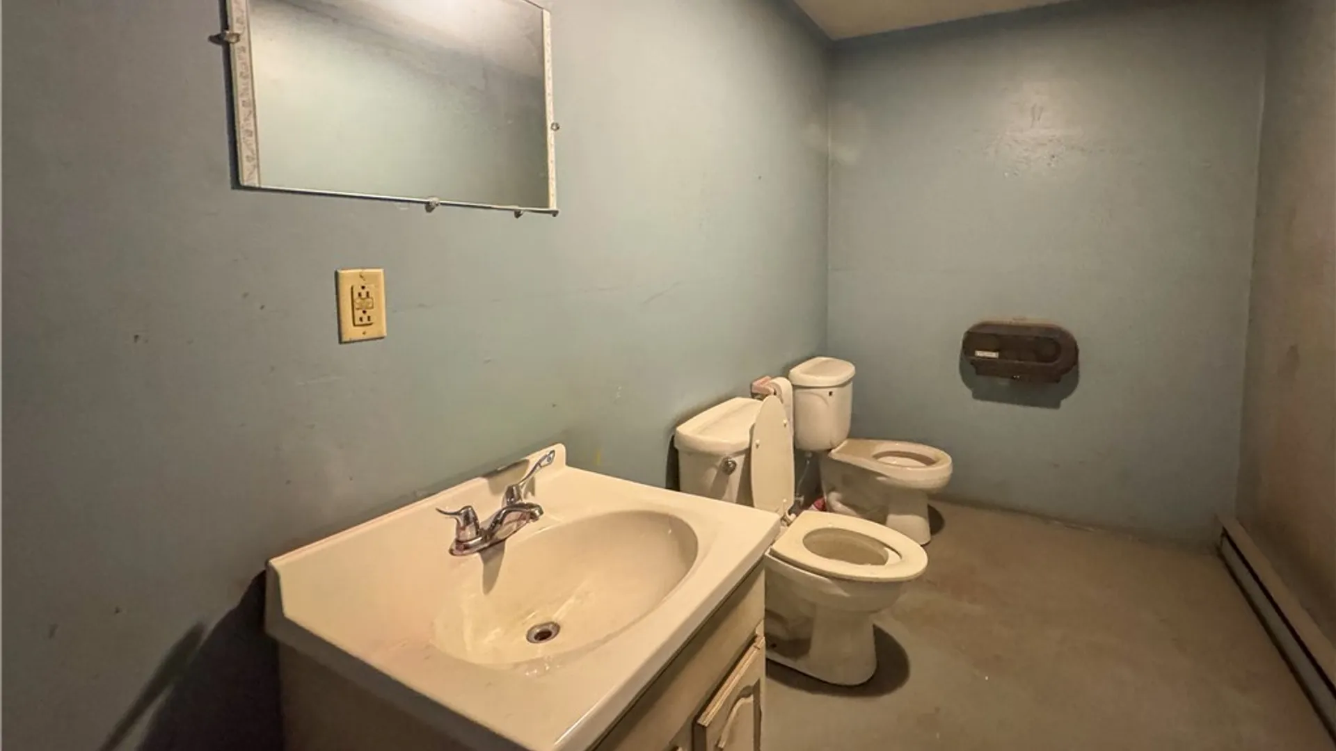 Property at 4000 Technology Park Boulevard, Auburn, NY 13021 28