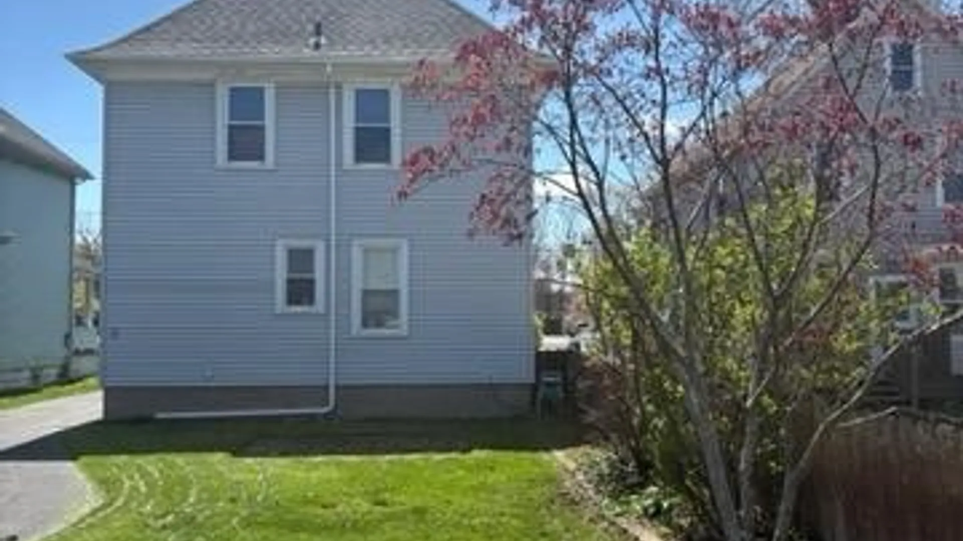 Property at 332 Thompson Street, North Tonawanda, NY 14120 16