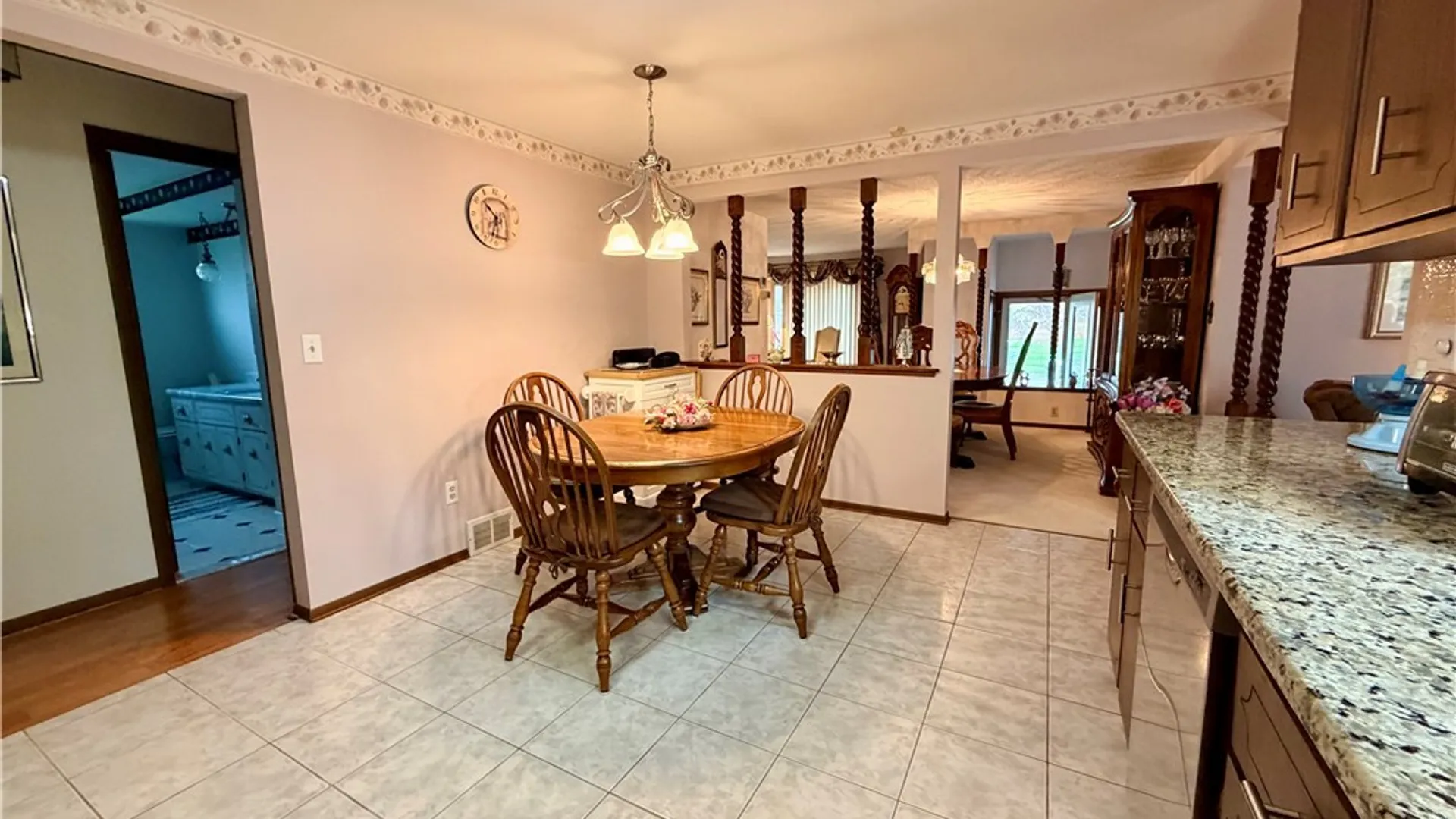 Property at 229 Windmill Road, West Seneca, NY 14218 19