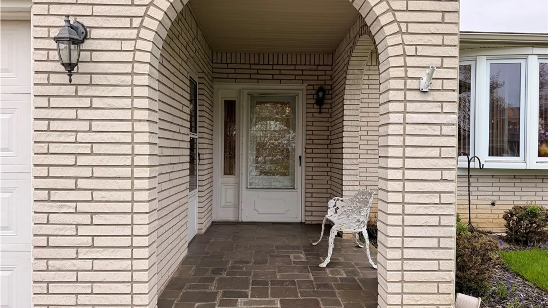 Property at 229 Windmill Road, West Seneca, NY 14218 2