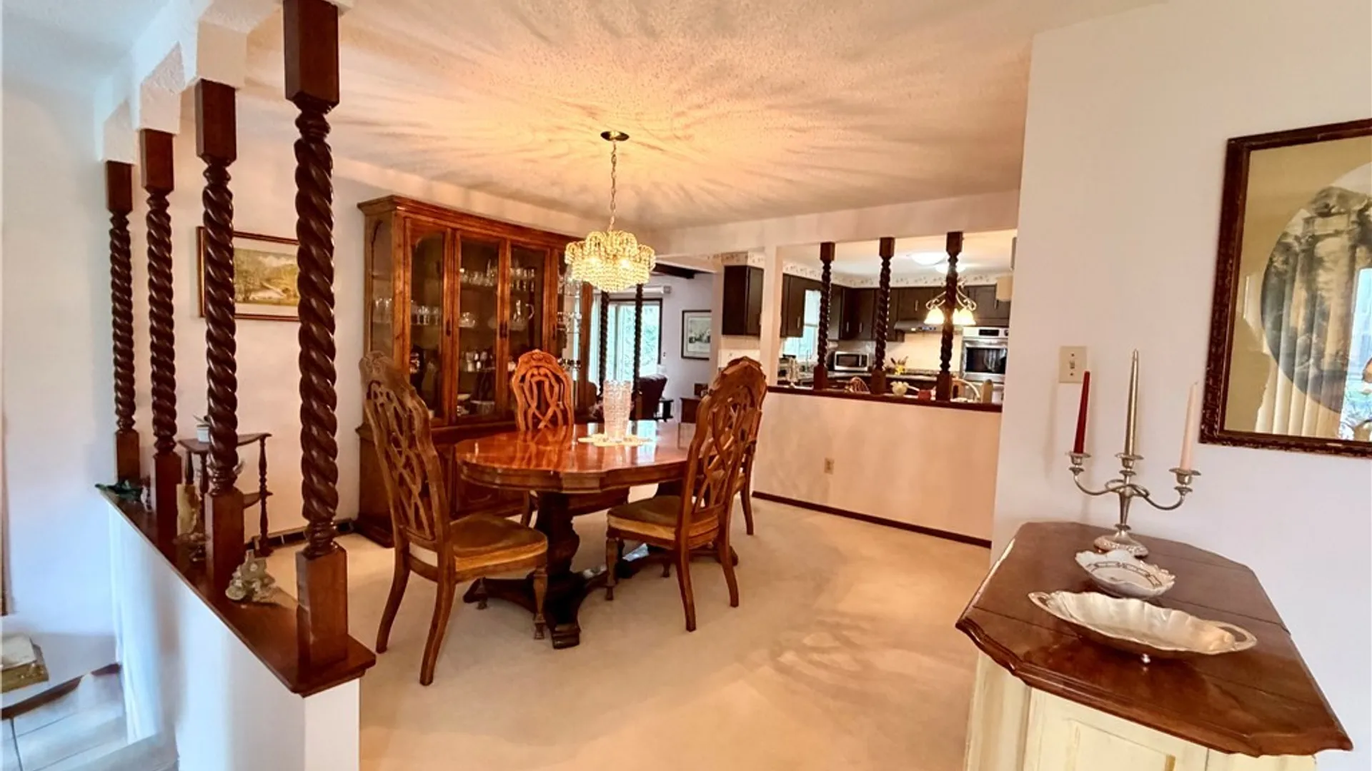 Property at 229 Windmill Road, West Seneca, NY 14218 9