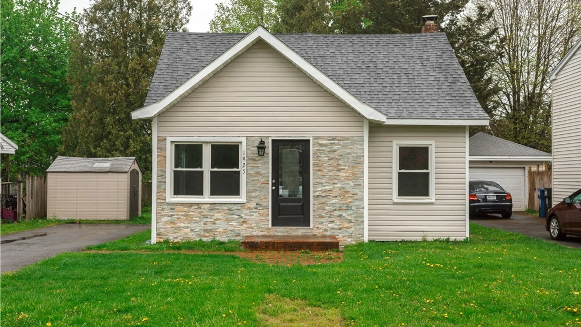 Property at 1925 Valley Drive, Syracuse, NY 13207 2