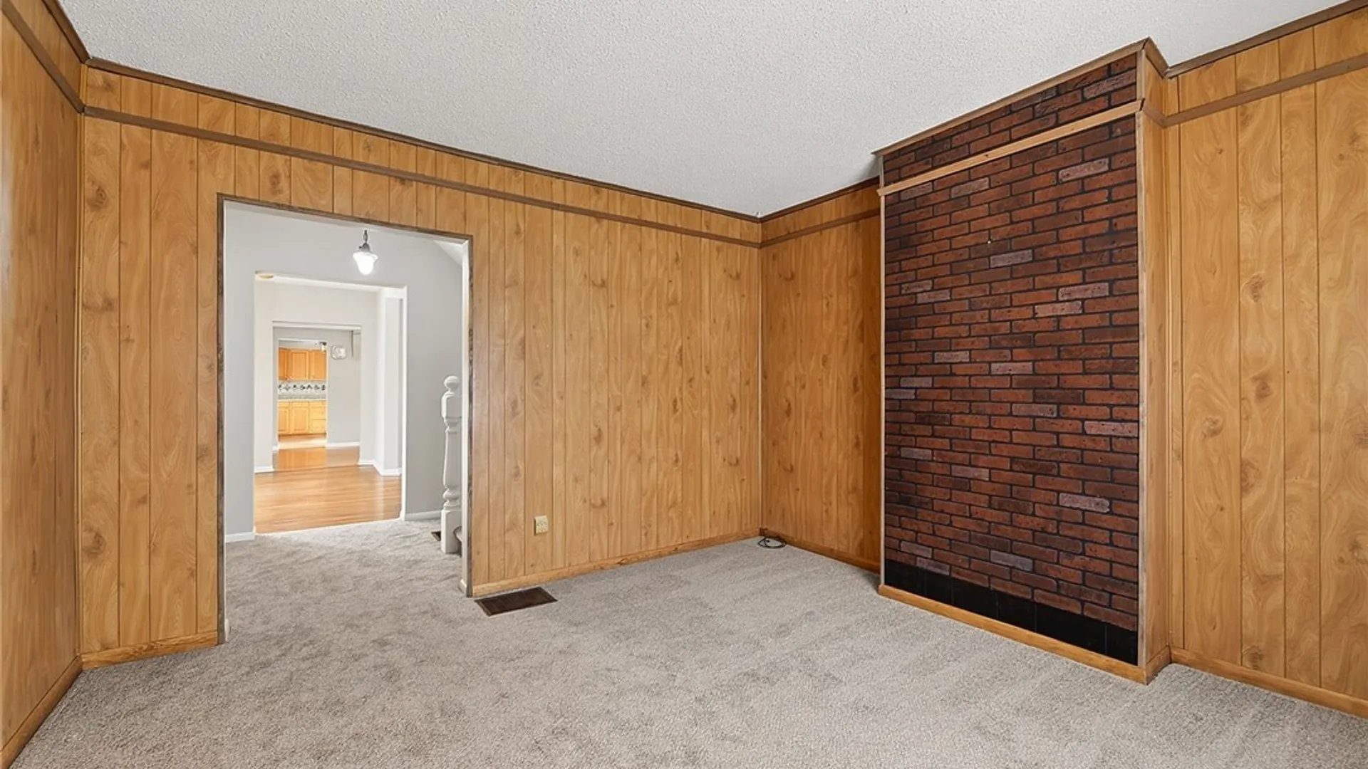 Property at 168 Dearborn Street, Buffalo, NY 14207 11