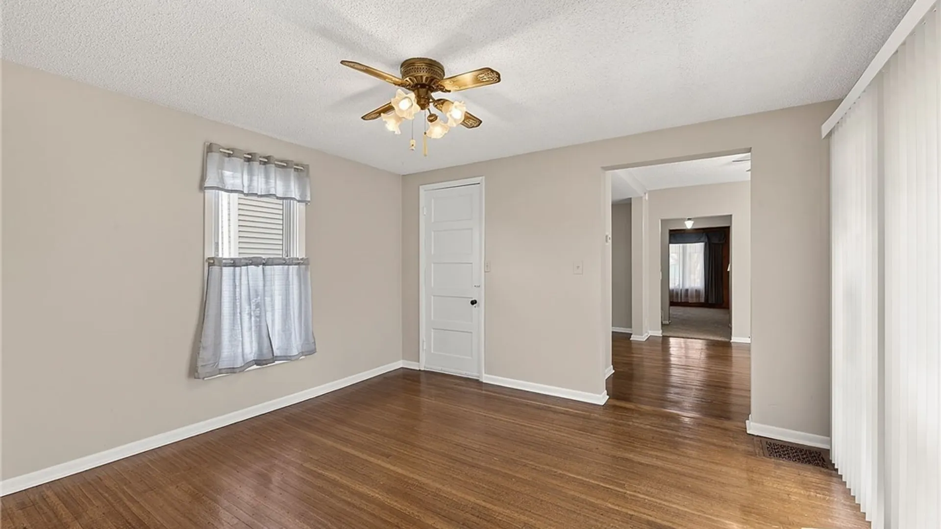 Property at 168 Dearborn Street, Buffalo, NY 14207 20
