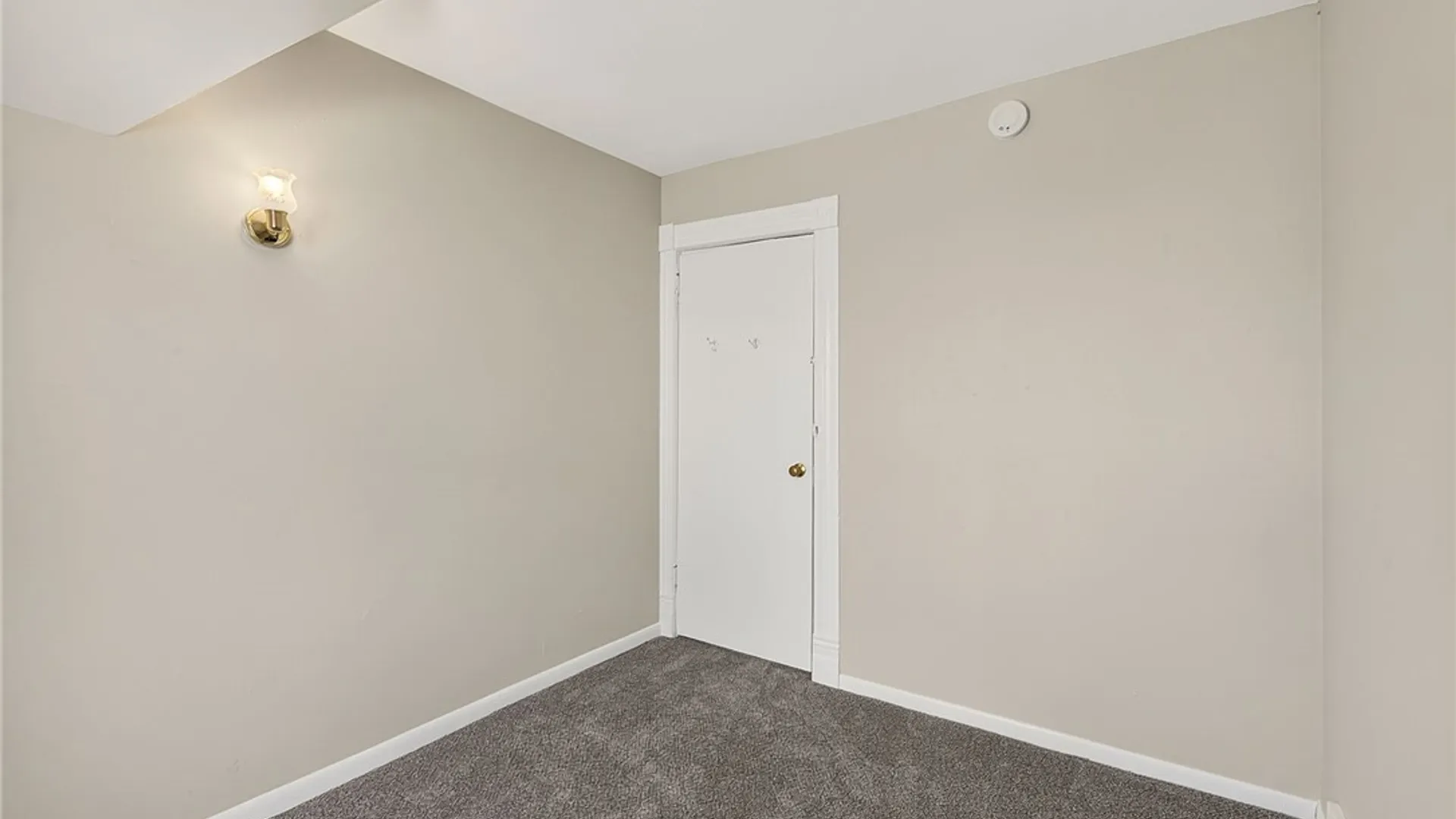 Property at 168 Dearborn Street, Buffalo, NY 14207 34