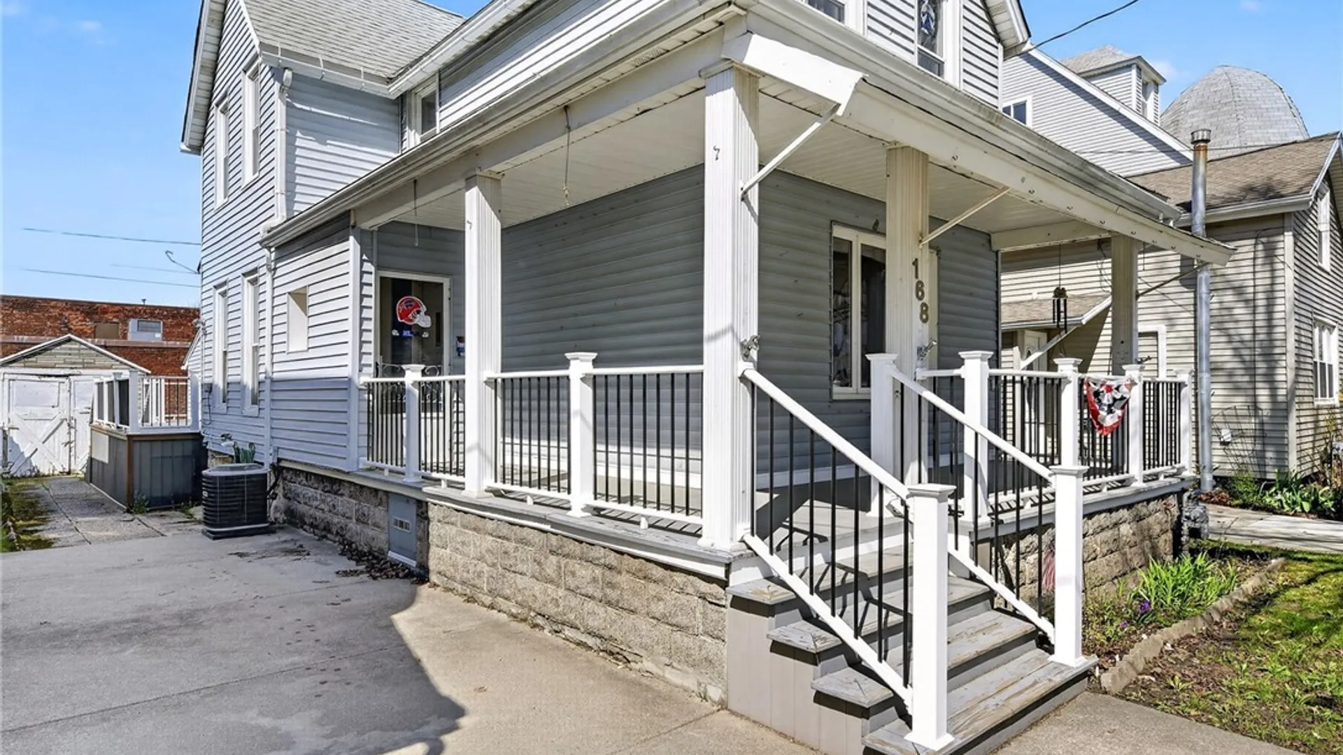 Property at 168 Dearborn Street, Buffalo, NY 14207 4