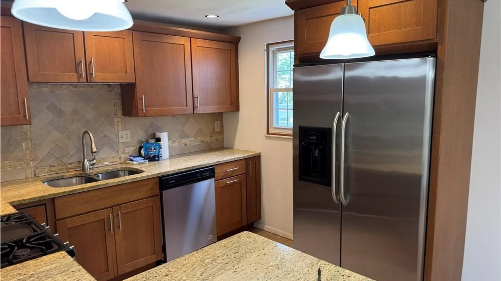 Property at 8265 Warbler, Clay, NY 13090 5