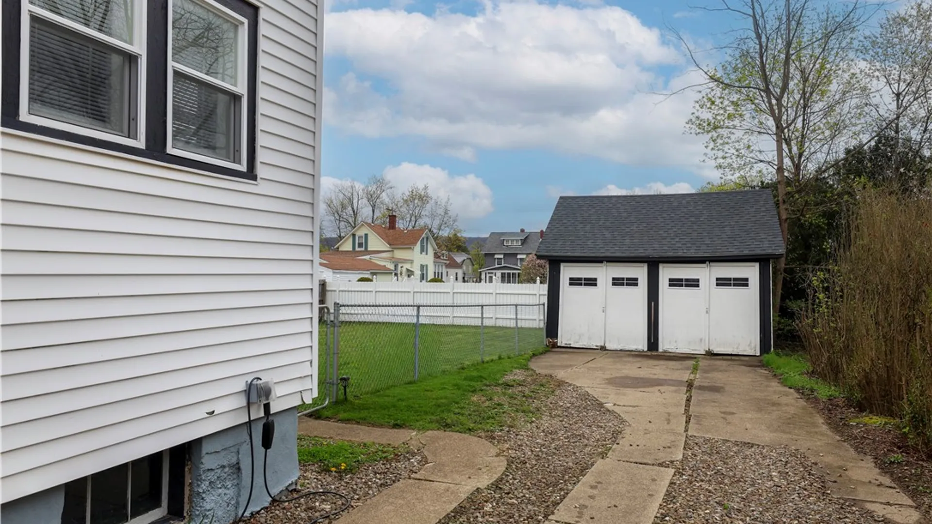 Property at 962 Lincoln Street, Elmira City, NY 14901 42