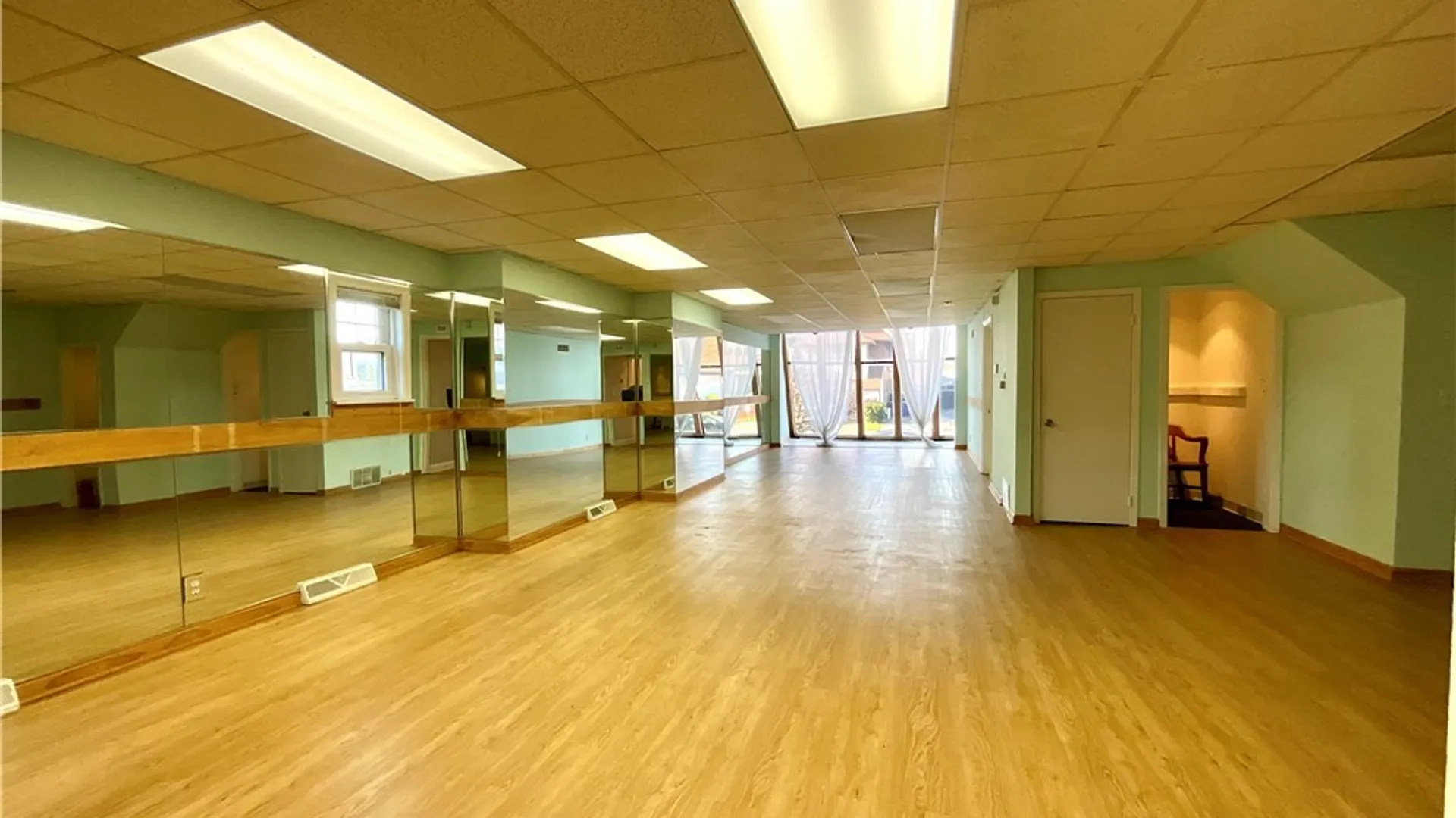 Property at 1599 Hertel Avenue, Buffalo, NY 14216 6