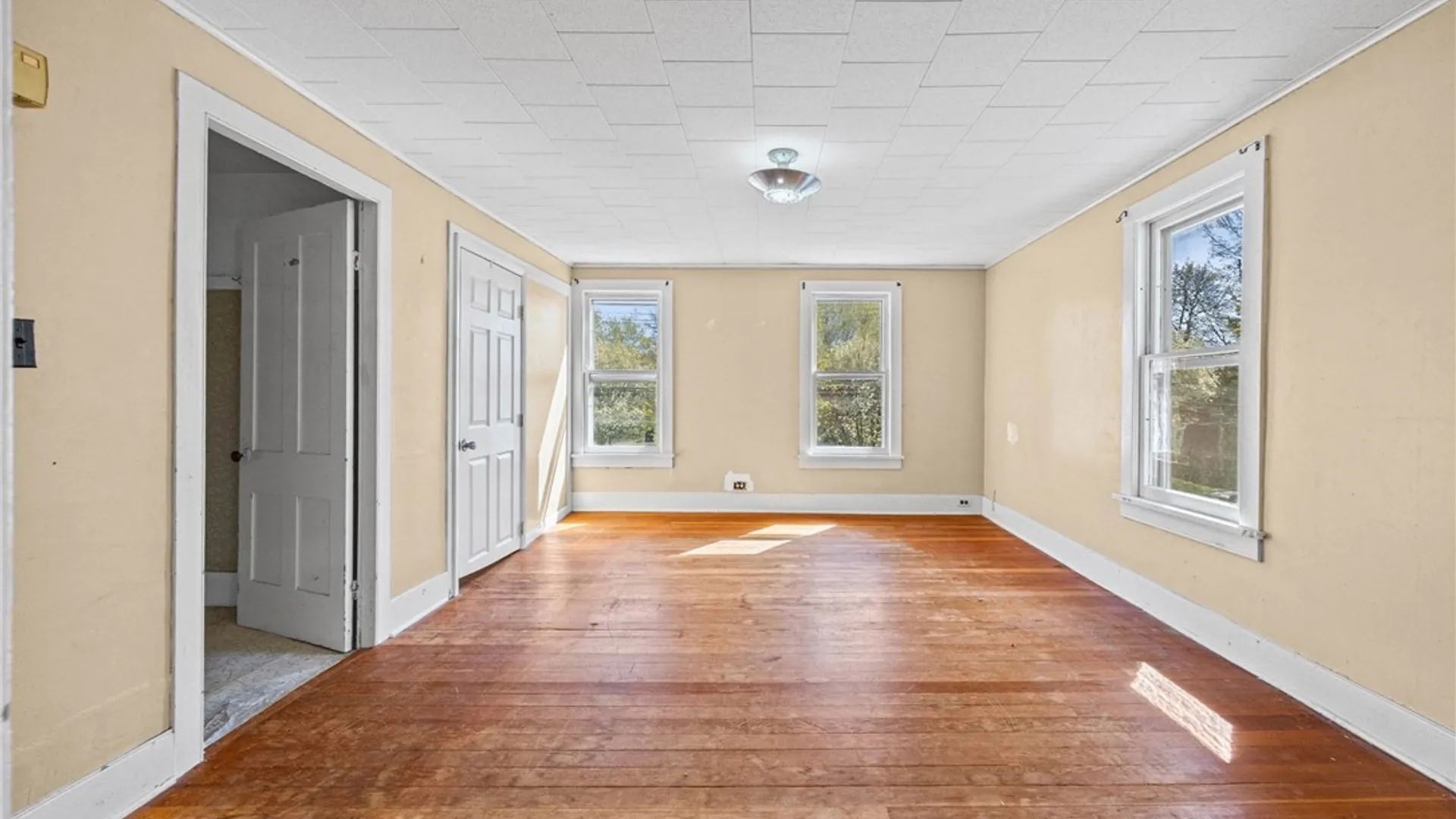 Property at 17 Spencer Street, Lyons, NY 14489 6