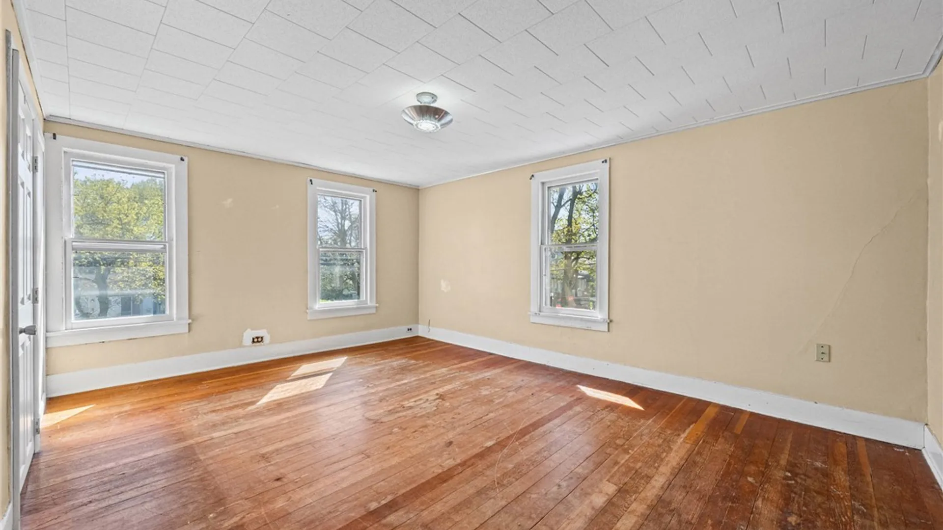 Property at 17 Spencer Street, Lyons, NY 14489 7