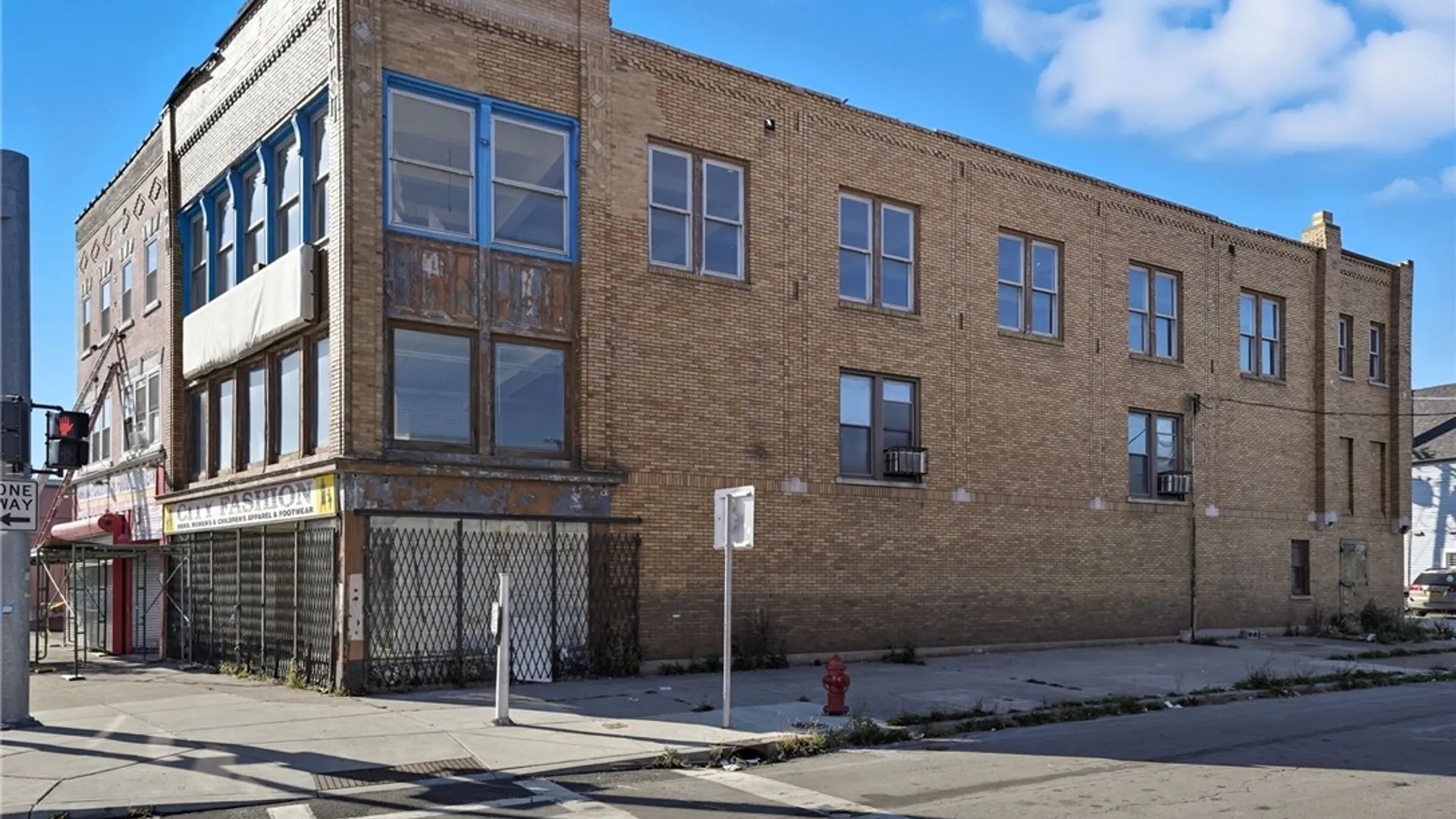 Property at 1058 Broadway Street, Buffalo, NY 14212 3