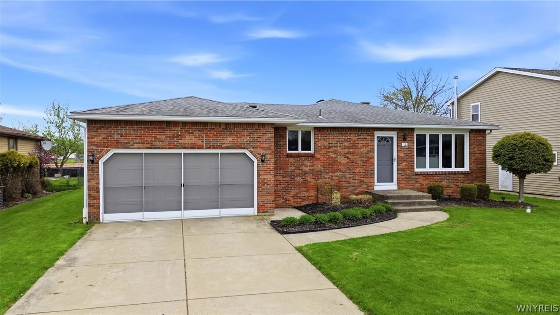 Property at 11 Martinique Drive, Cheektowaga, NY 14227 2
