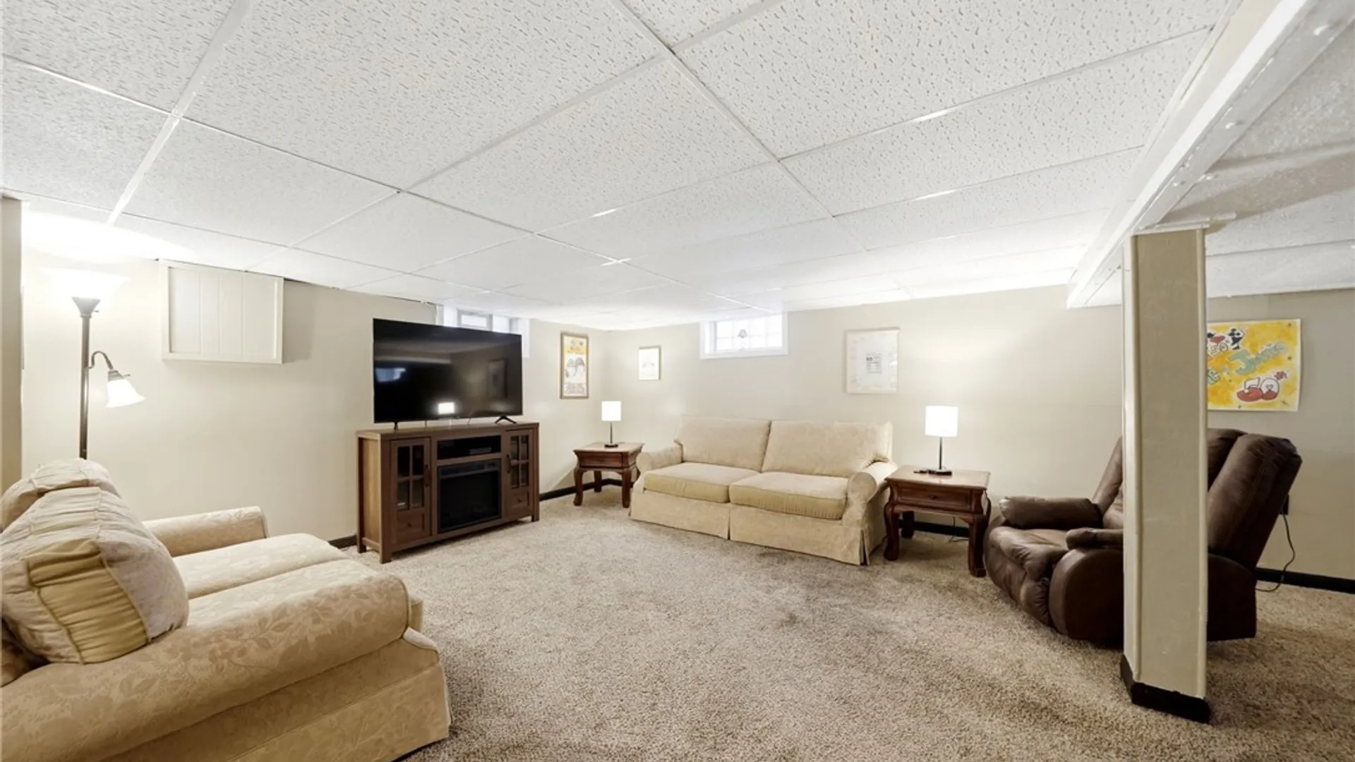 Property at 11 Martinique Drive, Cheektowaga, NY 14227 24