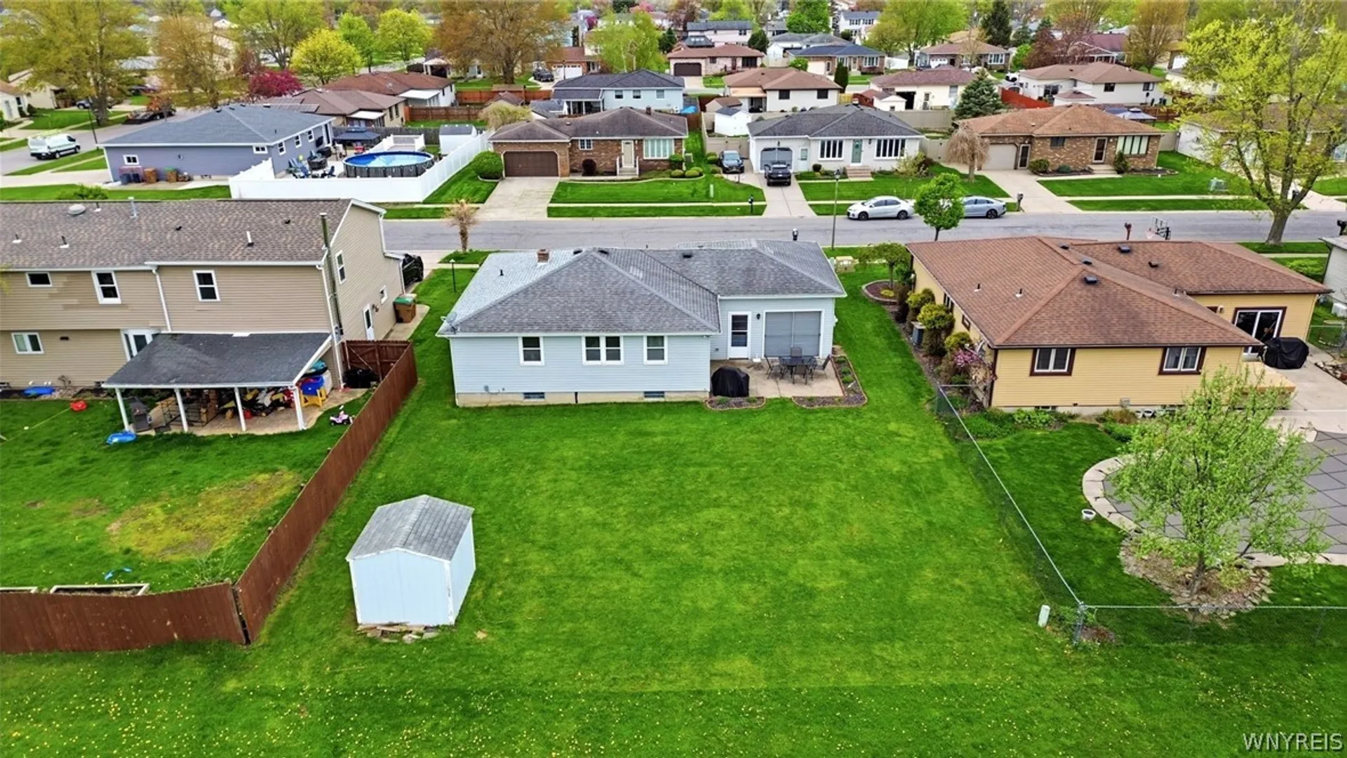 Property at 11 Martinique Drive, Cheektowaga, NY 14227 39
