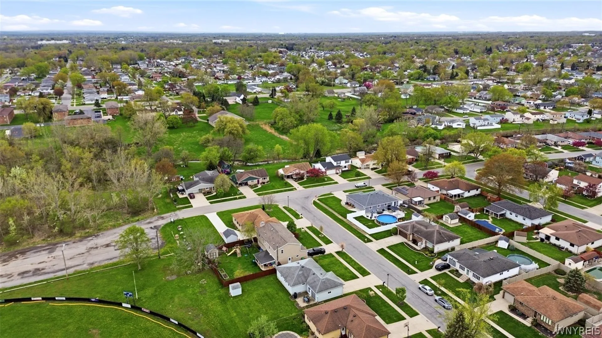 Property at 11 Martinique Drive, Cheektowaga, NY 14227 41