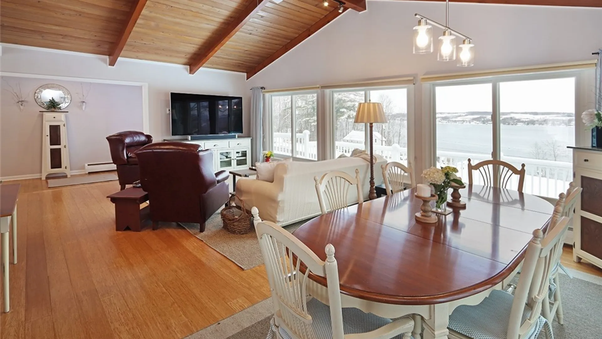 Property at 2125 Terrace Lane, Skaneateles, NY 13152 25