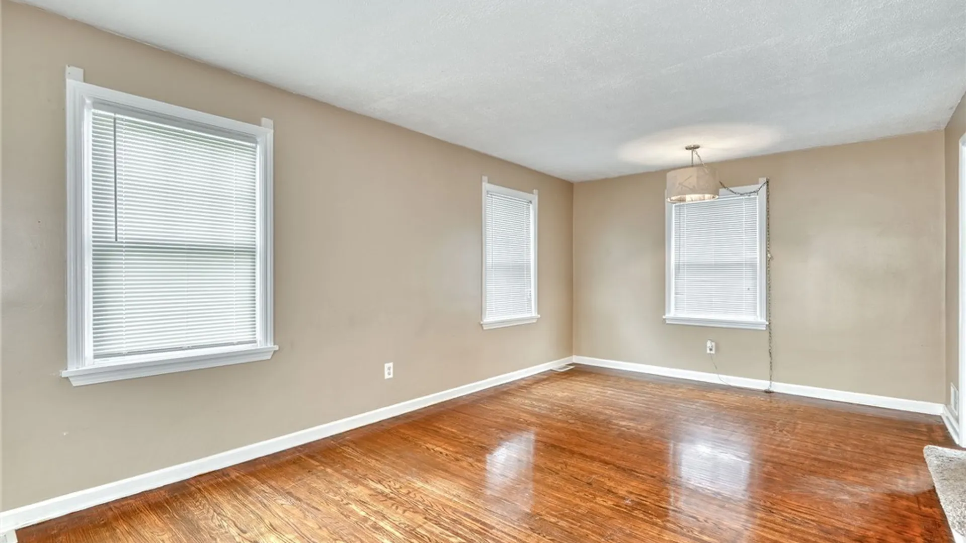 Property at 30 Parkwood Road, Rochester, NY 14615 7