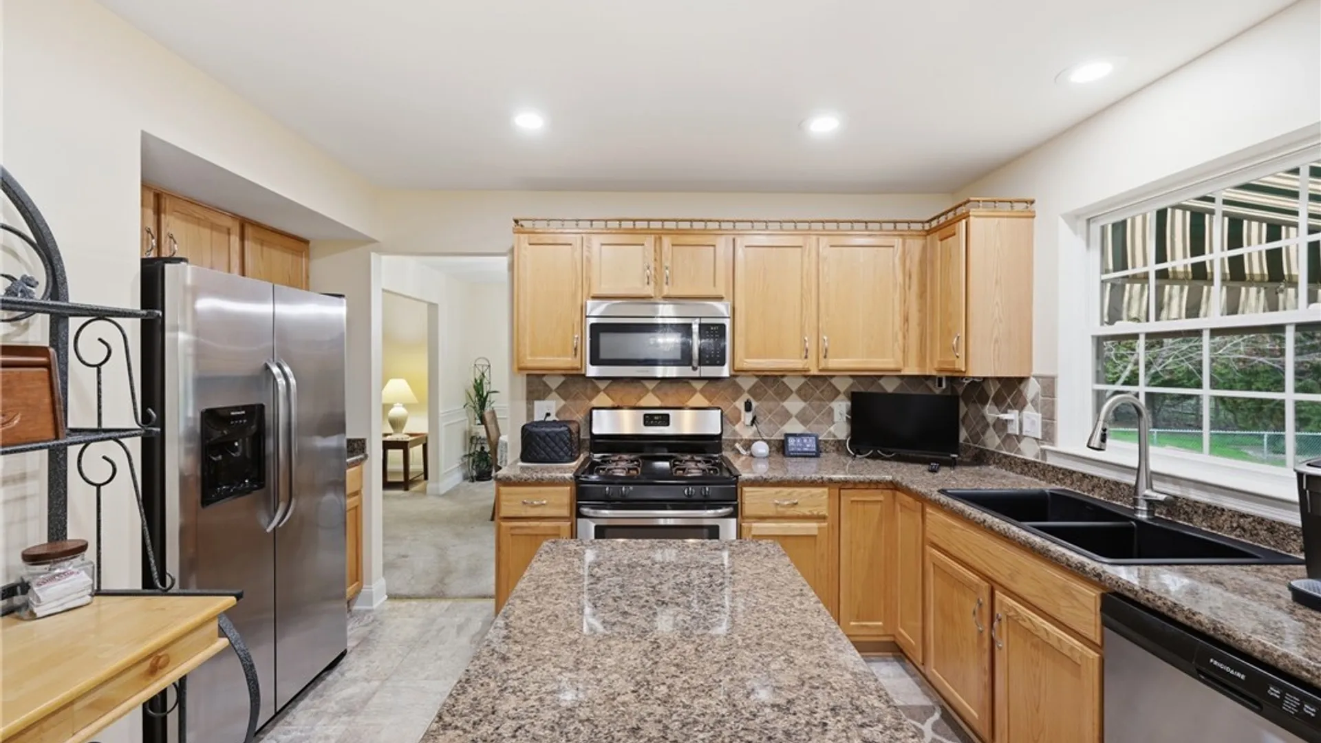 Property at 6896 Kimberly Lane, Evans, NY 14047 17