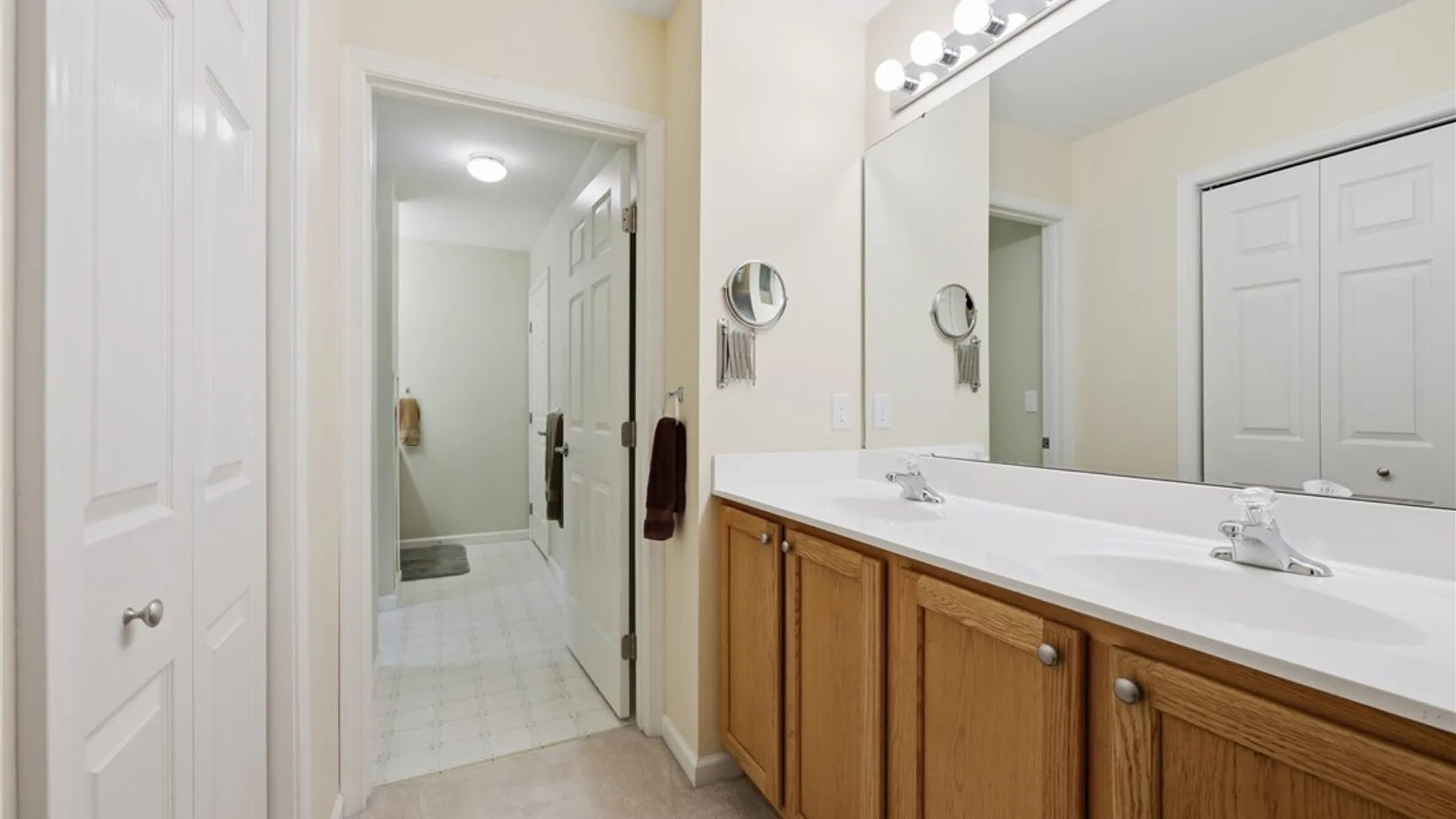 Property at 6896 Kimberly Lane, Evans, NY 14047 25