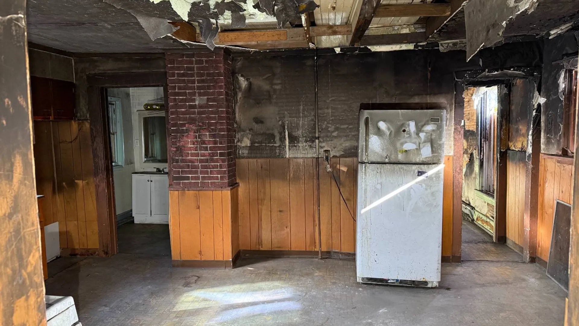 Property at 938 Emerson Ave, Syracuse, NY 13204 10