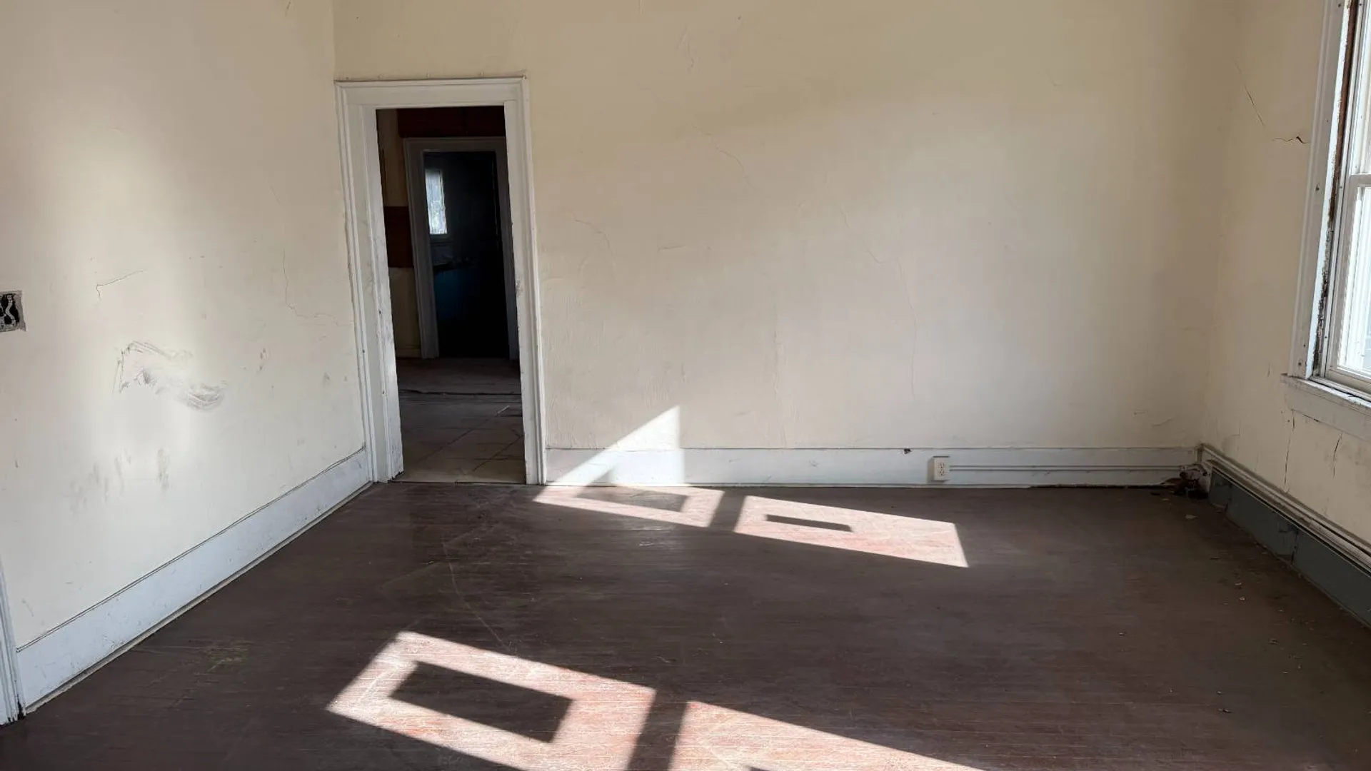 Property at 938 Emerson Ave, Syracuse, NY 13204 16