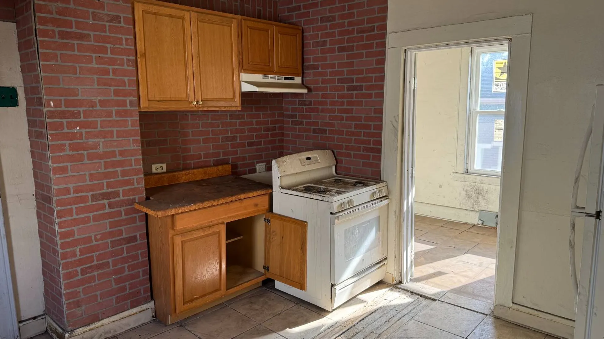 Property at 938 Emerson Ave, Syracuse, NY 13204 21