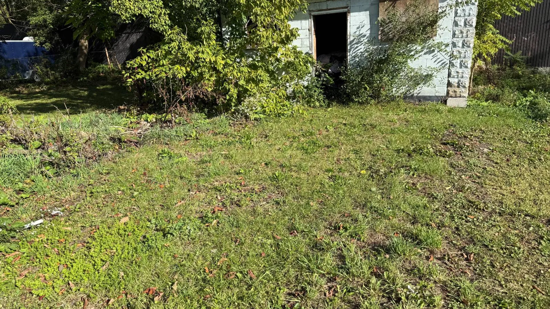 Property at 938 Emerson Ave, Syracuse, NY 13204 4