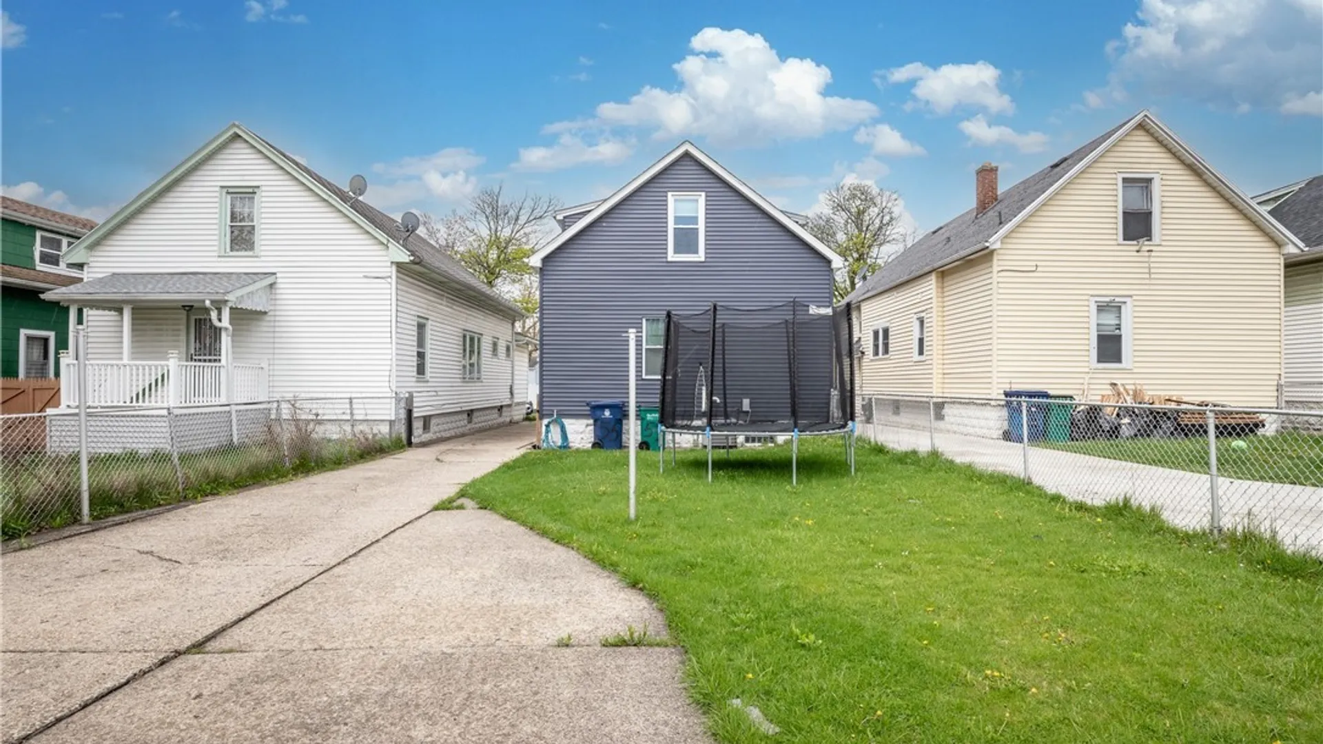 Property at 55 Sumner Place, Buffalo, NY 14211 3