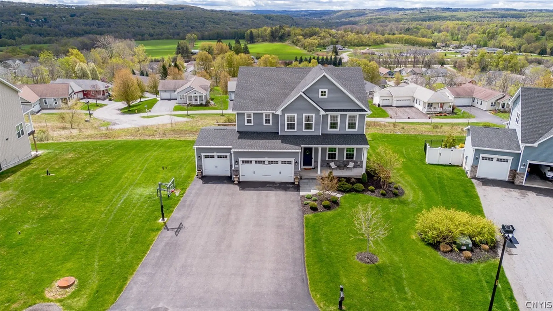 Property at 5547 Rolling Meadows, Camillus, NY 13031 4