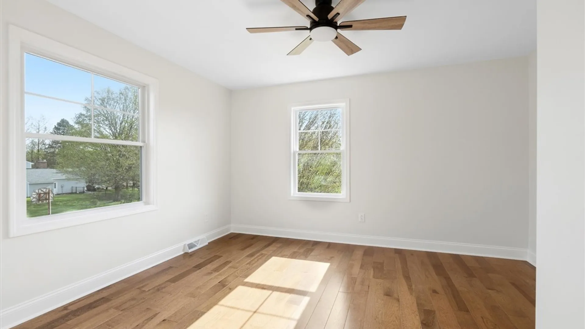 Property at 4454 Carriage Circle, DeWitt, NY 13078 23